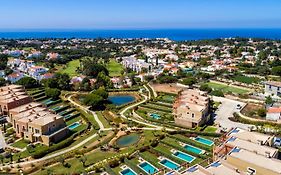 Vale De Milho Village